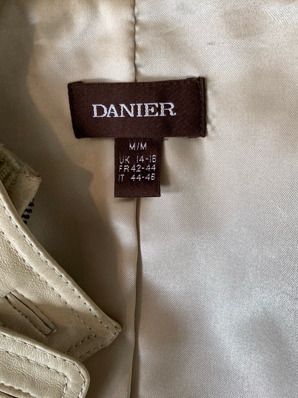 Danier Cream Leather Zip-Front Jacket - Picture 5 of 5